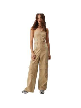 Nasty Gal Strapless Corset Wide Leg Cargo Jumpsuit Women’s Size 4 Khaki EUC